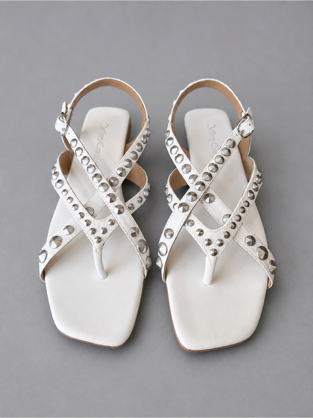 Jeffrey Campbell Xanthe White Silver Studded Thong Slingback Sandals Sz 8/39